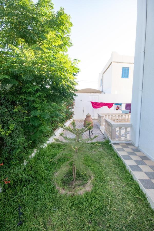 Erriadh Villa Meublee Avec Piscine Et Abri De Voiture מראה חיצוני תמונה