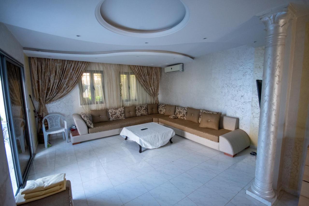 Erriadh Villa Meublee Avec Piscine Et Abri De Voiture מראה חיצוני תמונה